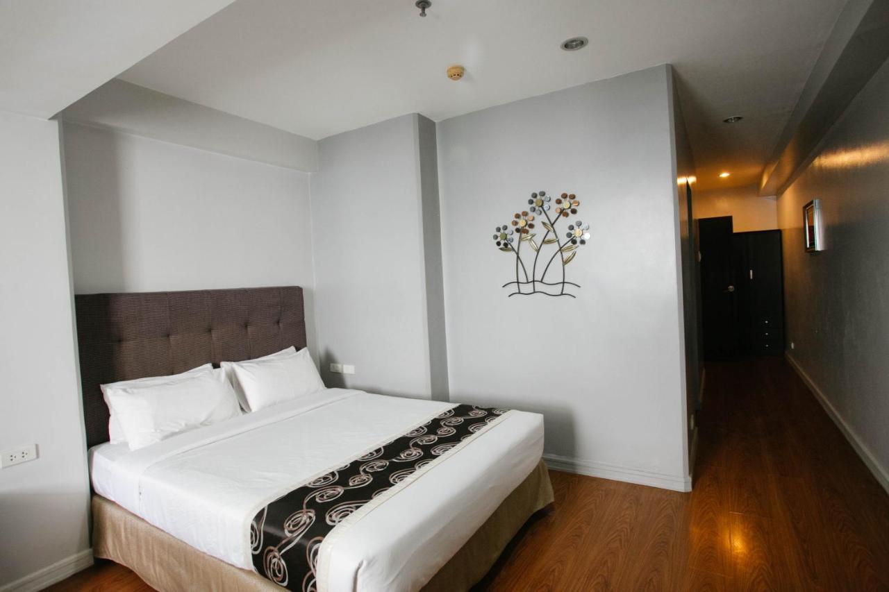 Diamond Suites&Residences Cebu Exterior foto